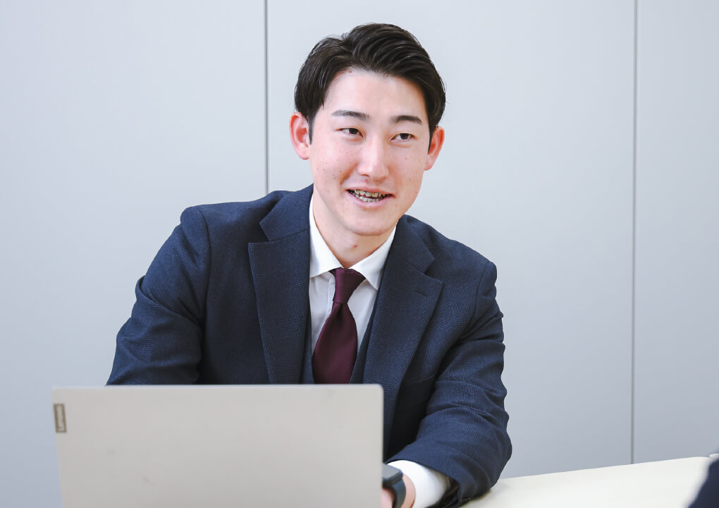 先輩社員のとある一日04